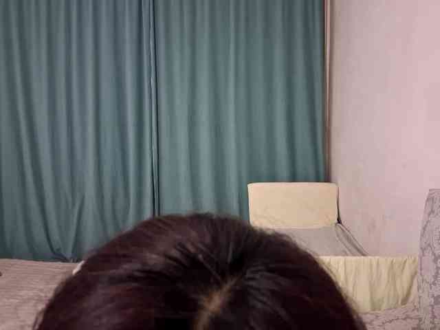 UrSweetieLeigh webcam