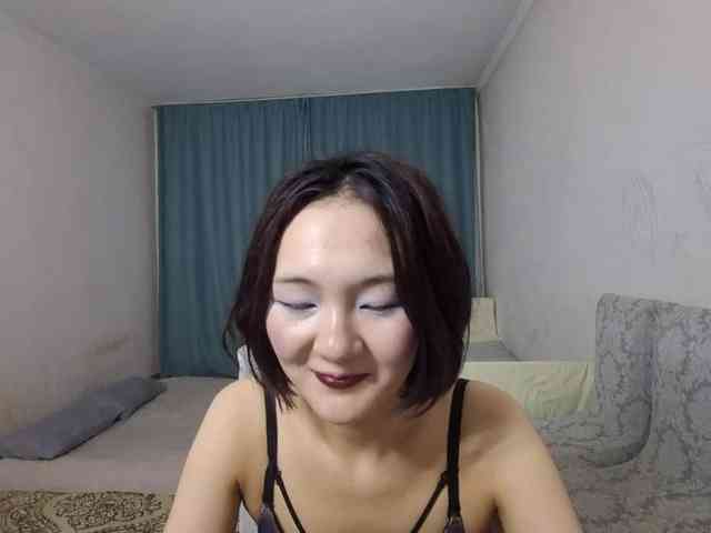 UrSweetieLeigh webcam