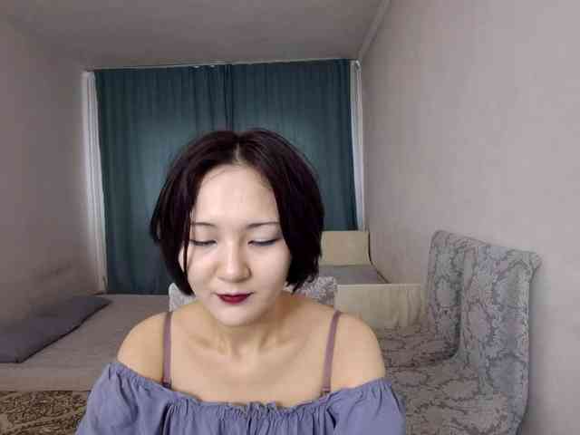 UrSweetieLeigh webcam