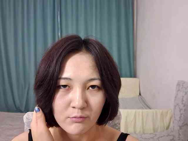 UrSweetieLeigh webcam