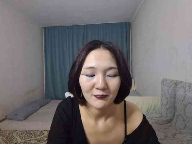 UrSweetieLeigh webcam