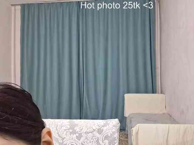 UrSweetieLeigh webcam