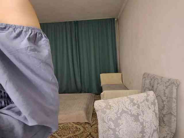 UrSweetieLeigh webcam