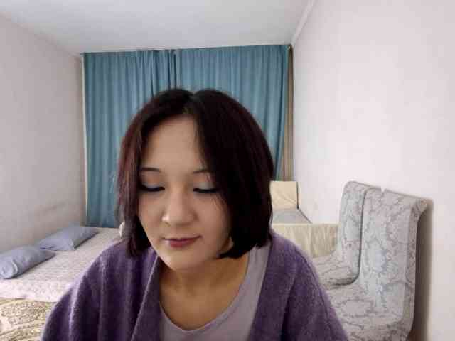 UrSweetieLeigh webcam