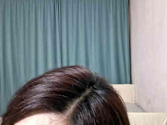 UrSweetieLeigh webcam
