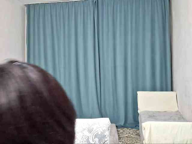 UrSweetieLeigh webcam