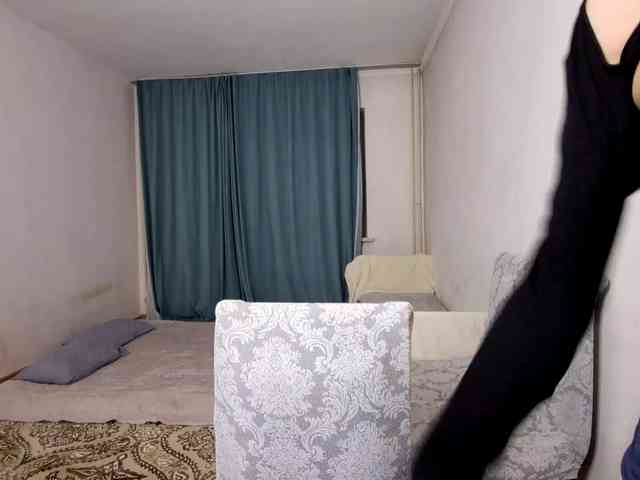 UrSweetieLeigh webcam