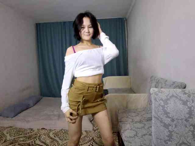 UrSweetieLeigh webcam