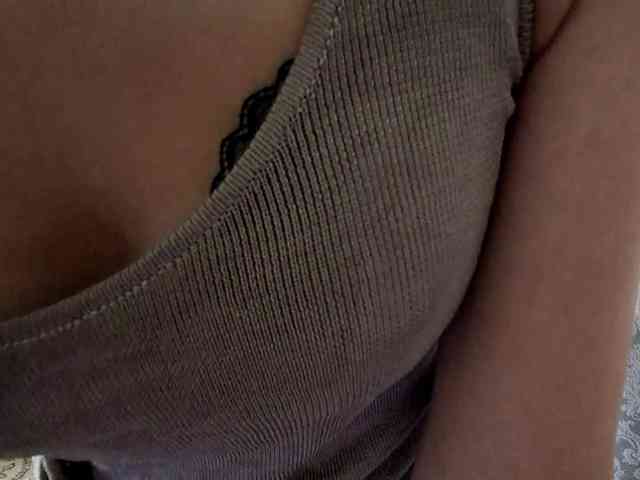 UrSweetieLeigh webcam