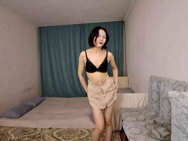 UrSweetieLeigh webcam