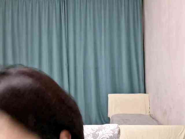 UrSweetieLeigh webcam