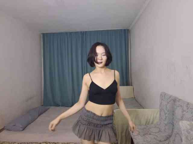 UrSweetieLeigh webcam
