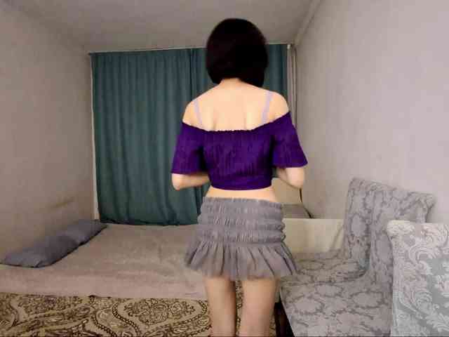 UrSweetieLeigh webcam