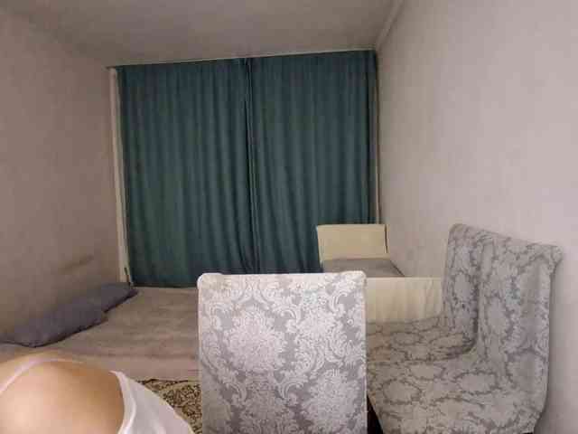UrSweetieLeigh webcam