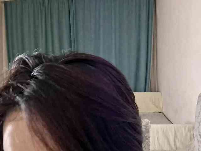 UrSweetieLeigh webcam