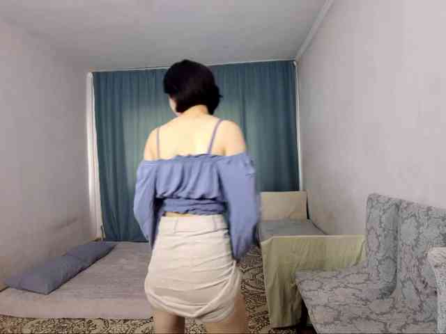 UrSweetieLeigh webcam