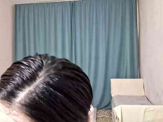 UrSweetieLeigh webcam
