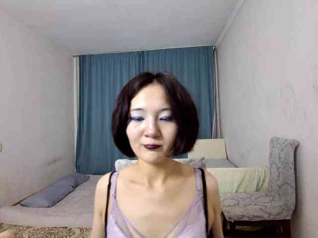 UrSweetieLeigh webcam