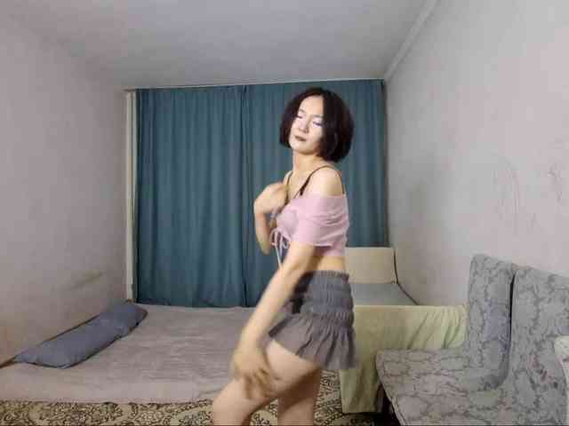 UrSweetieLeigh webcam