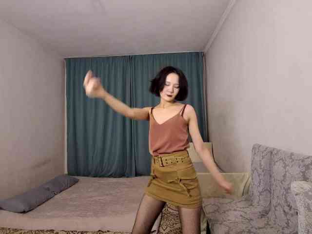 UrSweetieLeigh webcam