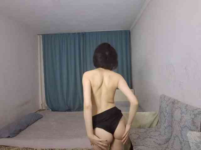 UrSweetieLeigh webcam