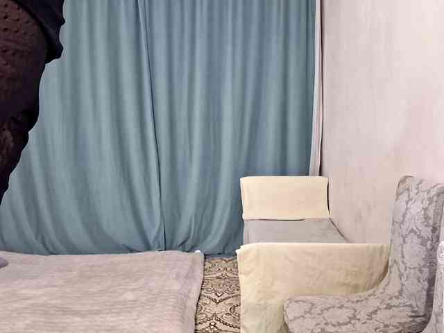 UrSweetieLeigh webcam