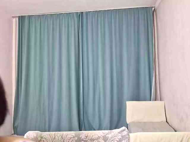 UrSweetieLeigh webcam