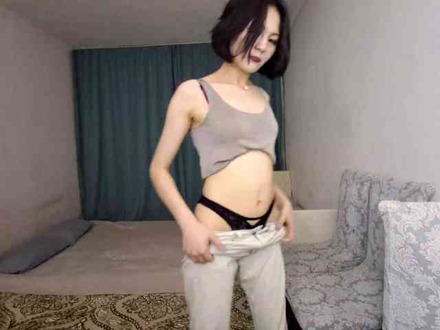 UrSweetieLeigh webcam