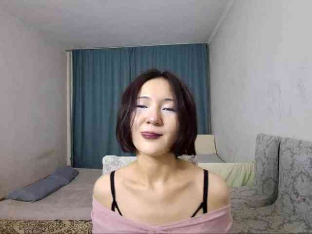 UrSweetieLeigh webcam