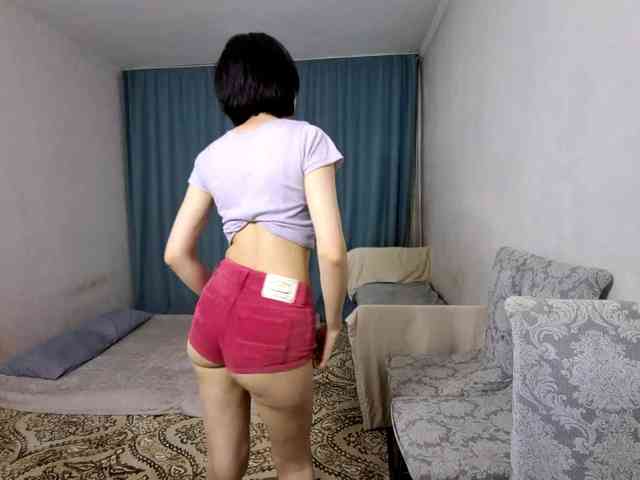 UrSweetieLeigh webcam