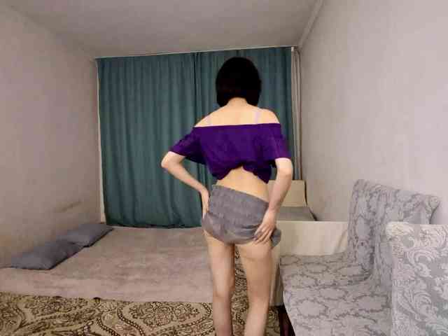 UrSweetieLeigh webcam
