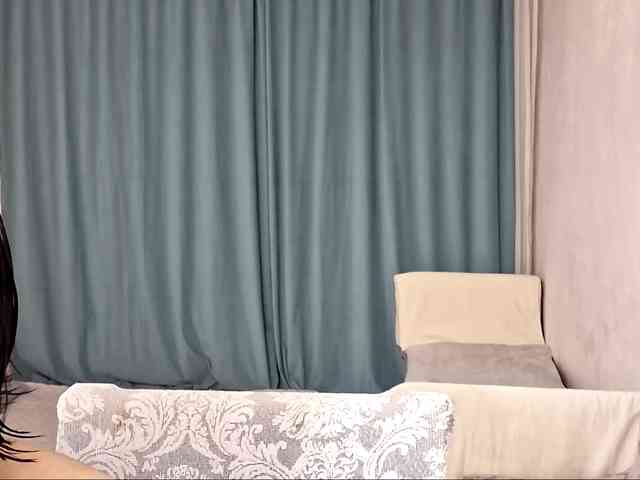 UrSweetieLeigh webcam