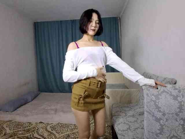 UrSweetieLeigh webcam