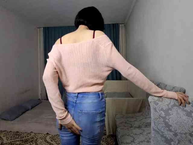 UrSweetieLeigh webcam