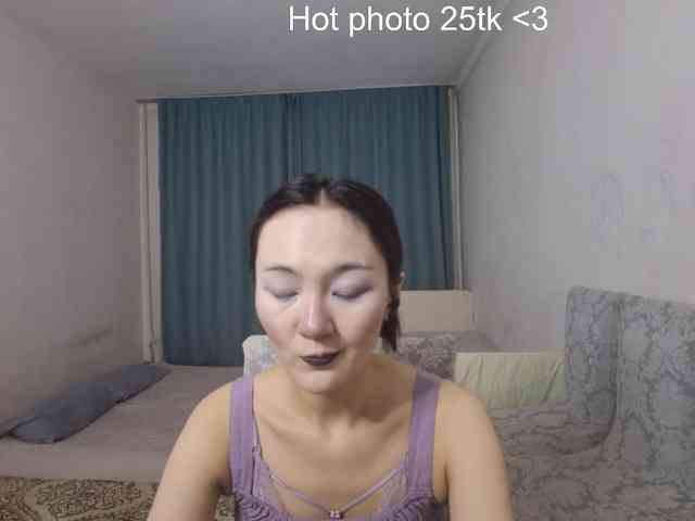 UrSweetieLeigh webcam
