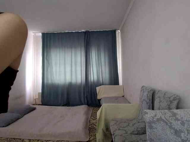 UrSweetieLeigh webcam