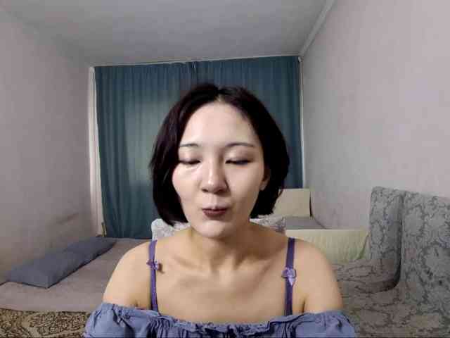 UrSweetieLeigh webcam
