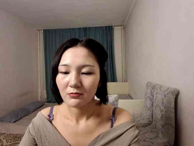 UrSweetieLeigh webcam