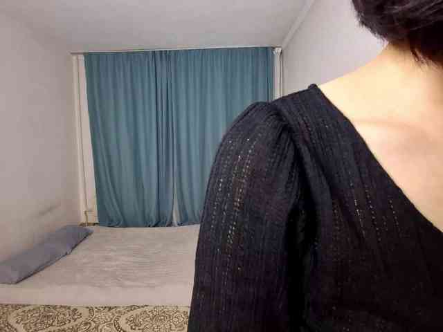 UrSweetieLeigh webcam
