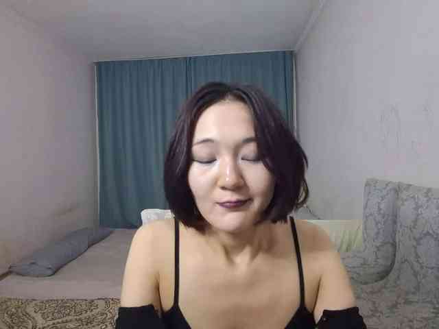 UrSweetieLeigh webcam