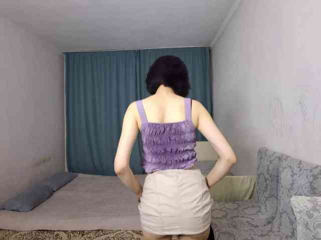 UrSweetieLeigh webcam