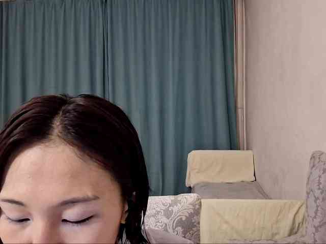 UrSweetieLeigh webcam