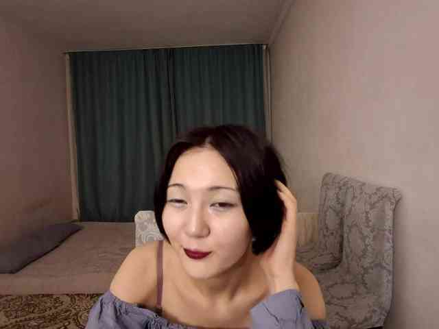 UrSweetieLeigh webcam