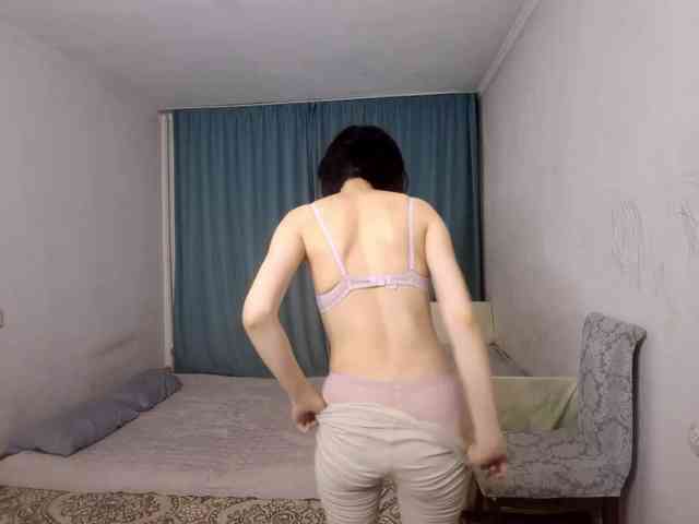 UrSweetieLeigh webcam