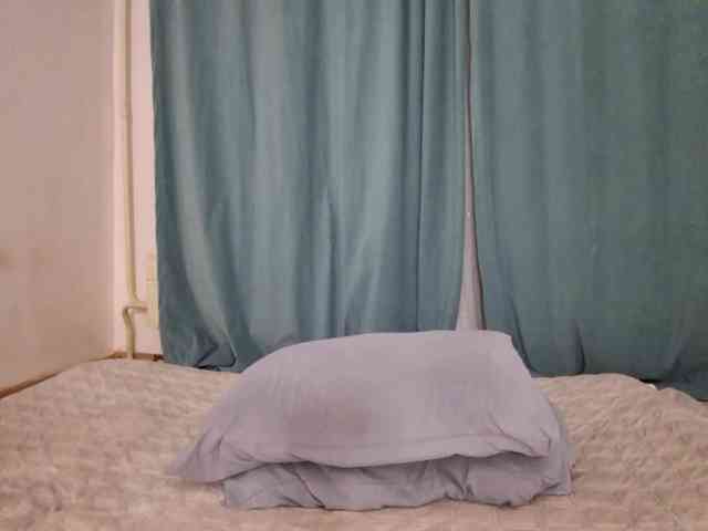 UrSweetieLeigh webcam