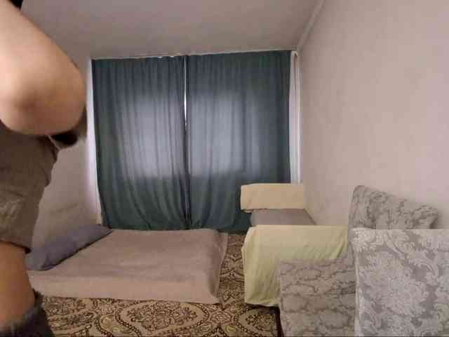 UrSweetieLeigh webcam