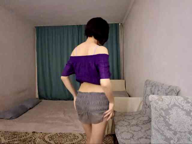 UrSweetieLeigh webcam