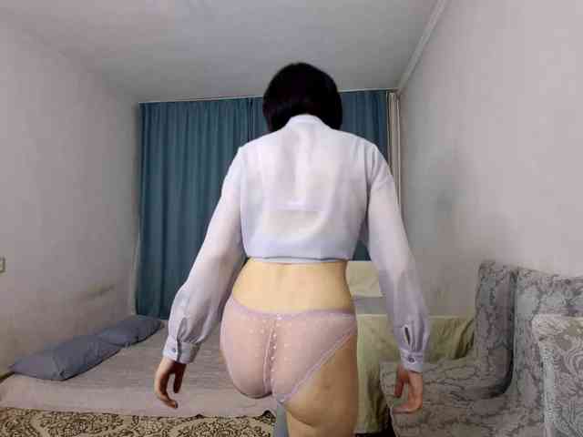 UrSweetieLeigh webcam