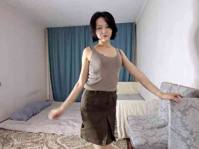 UrSweetieLeigh webcam