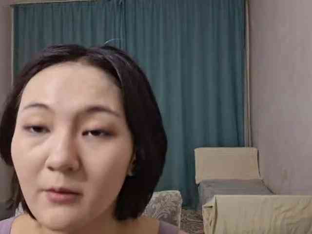UrSweetieLeigh webcam